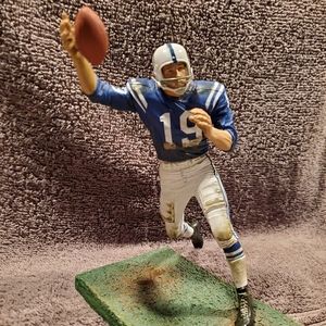 Johnny Unitas McFarlane Legends 1